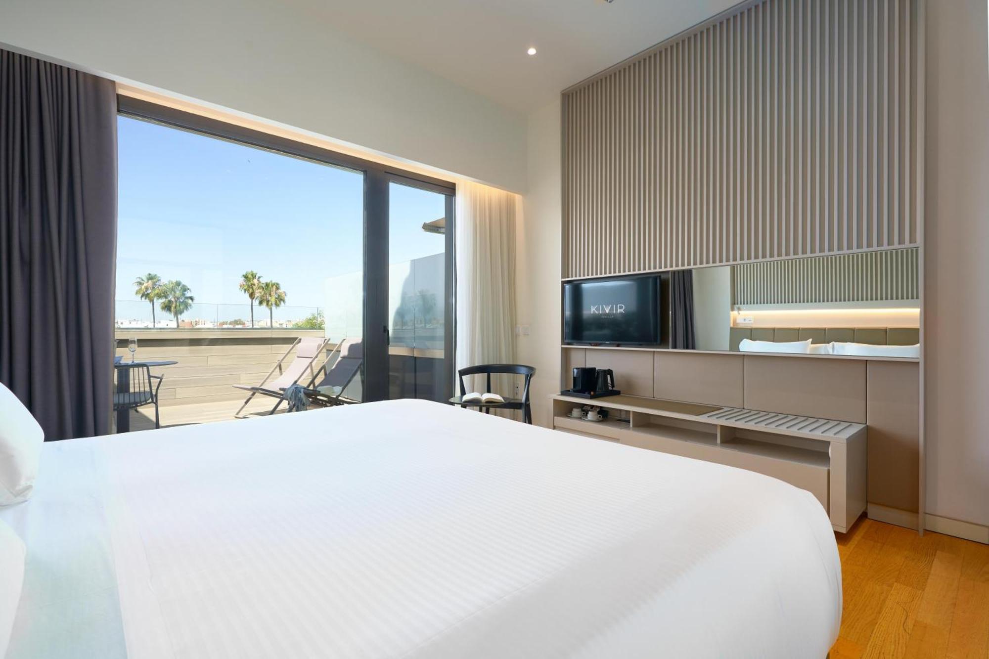 Hotel Kivir Севиля Екстериор снимка